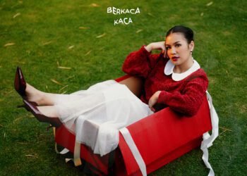 Artwork Vanessa Zee - Berkaca-kaca