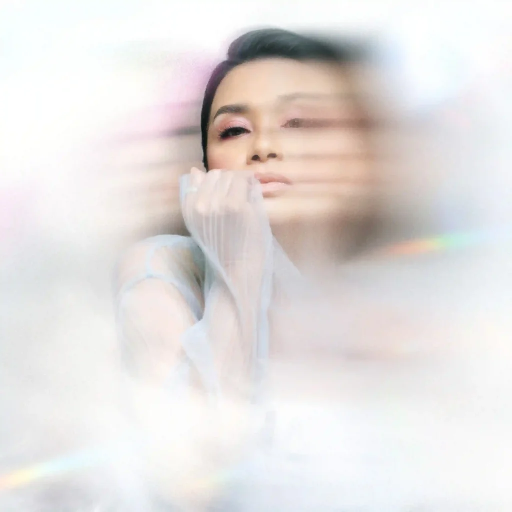 Artwork Ruth Sahanaya - Pelangi