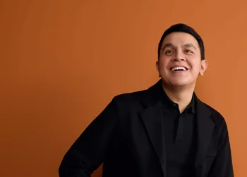 Tulus Rilis Lagu Teh Hijau